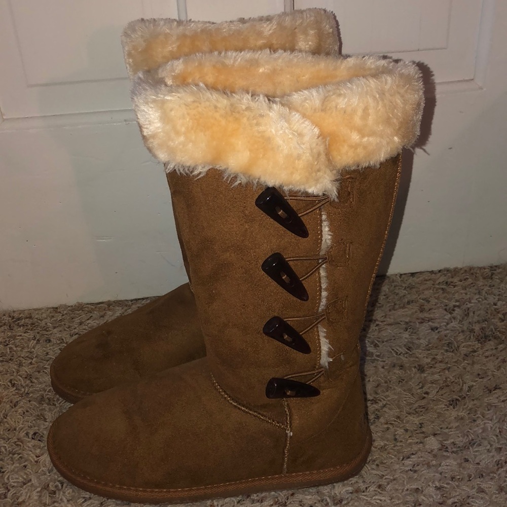 APRES mid calf boots!!! Size 11!!!